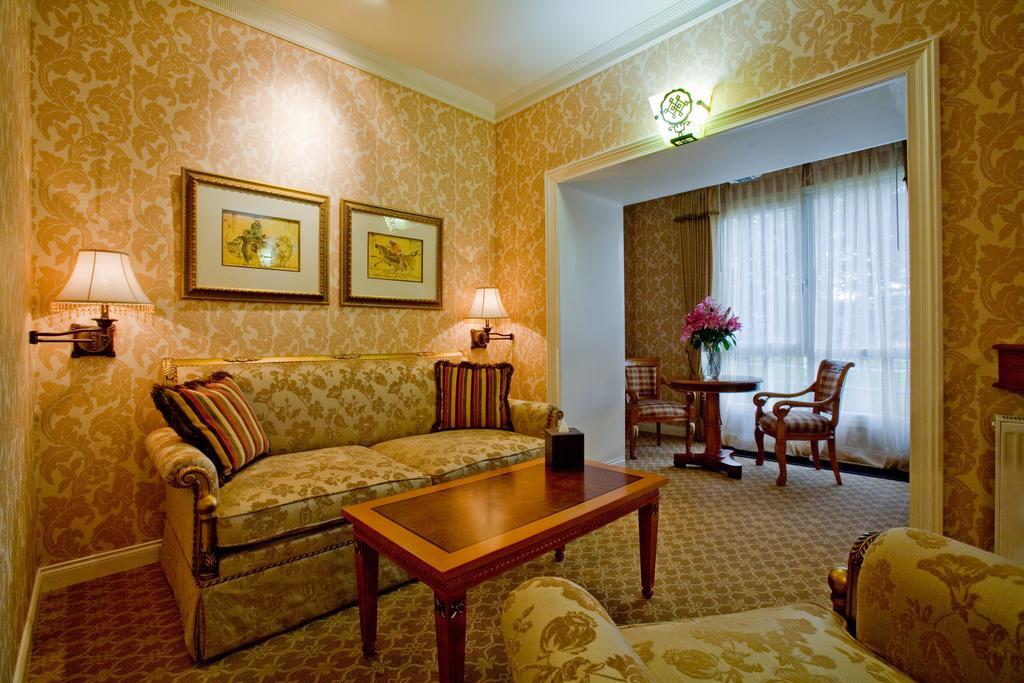 Terelj Hotel & Spa Ulaanbaatar Room photo